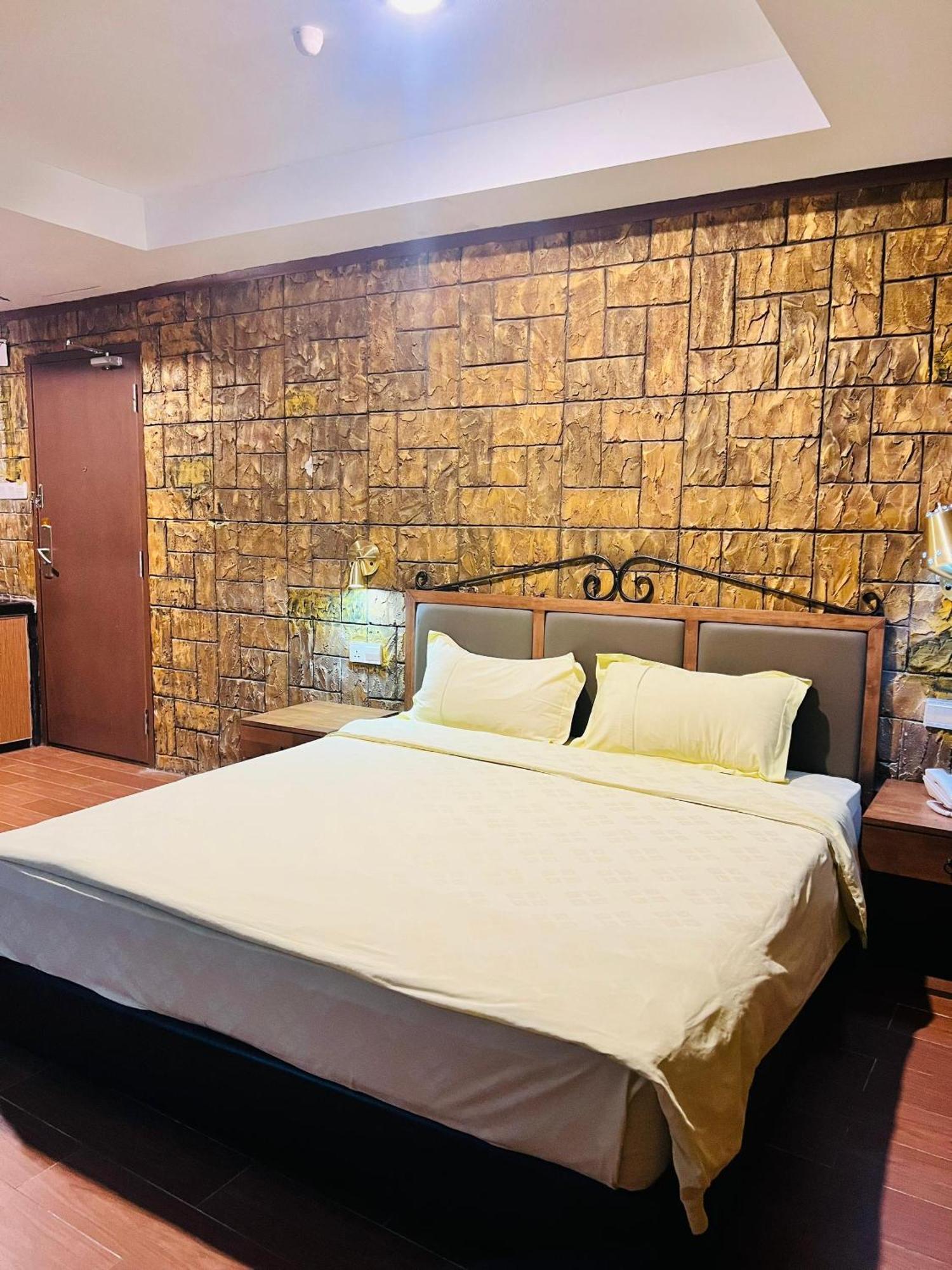 K Garden Hotel سونغاي بيتاني المظهر الخارجي الصورة